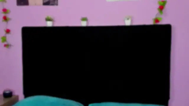 Makii XOXO online show from 06/27/26, 11:44
