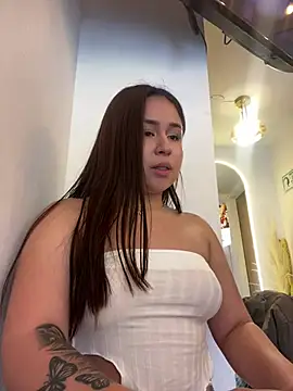 Im emiliee online show from 07/03/26, 07:42