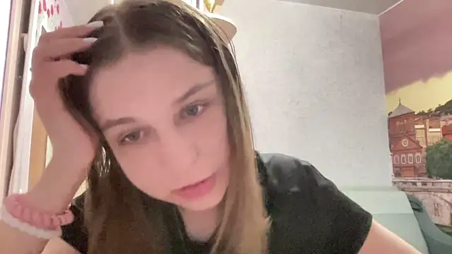 HwaTrippel online show from 07/16/26, 06:49