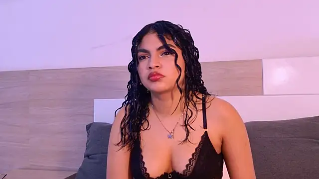 MelodyAlvarez online show from 07/24/26, 12:01