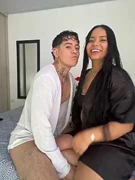 ColombianSexyCouple  online show from 06/18/26, 02:22