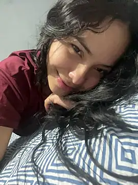 Snapshot of ColombianSexyCouple_ chatting on 08/02/26, 03:27 ColombianSexyCouple online show from 08/02/26, 03:27