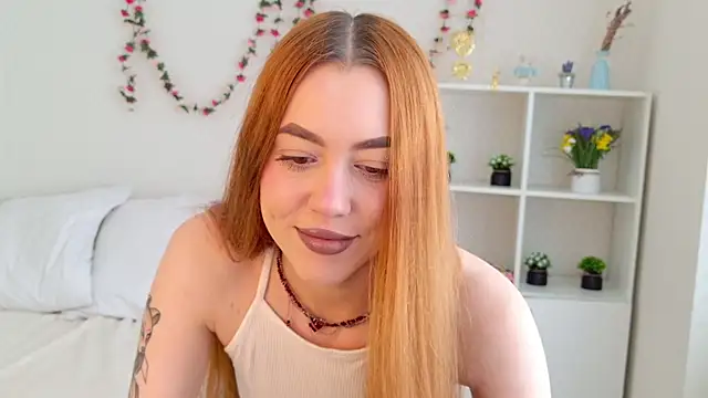 Snapshot of Mirabella_Flower chatting on 07/20/26, 05:26 Mirabella Flower online show from 07/20/26, 05:26