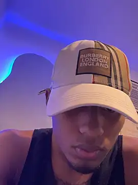 Ydiaz09 online show from 06/17/26, 05:34