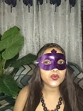 Snapshot of Cupid_Mayra chatting on 07/08/26, 01:56 Cupid Mayra online show from 07/08/26, 01:56