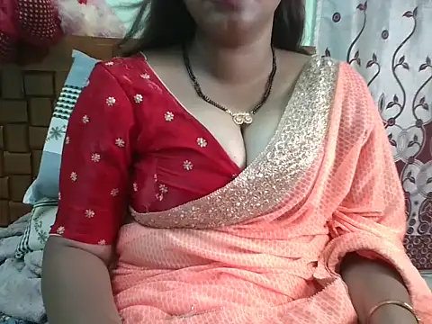 Snapshot of Tamil_Shailu chatting on 06/19/26, 12:55 Tamil Shailu online show from 06/19/26, 12:55
