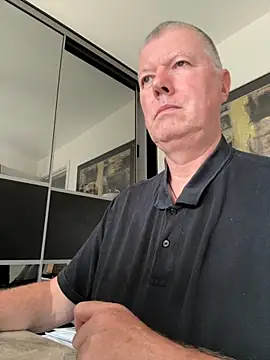 cumboy online show from 10/02/25, 02:20