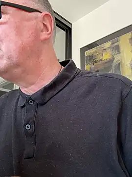 Snapshot of cumboy chatting on 04/23/26, 02:40 cumboy online show from 04/23/26, 02:40