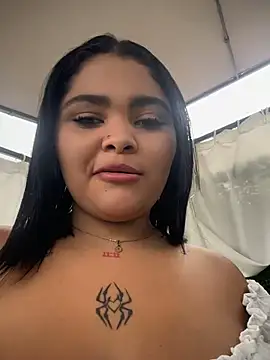HoneyBunXXX online show from 06/26/26, 01:17