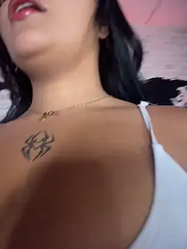 HoneyBunXXX online show from 07/28/26, 09:14