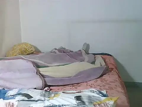 JasmineXX1 online show from 06/18/26, 04:00