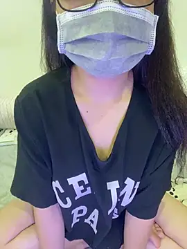 Luna0305 online show from 06/20/26, 02:22