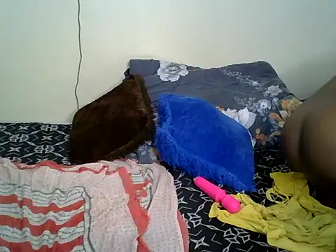 Snapshot of exoticglow chatting on 06/30/26, 10:26 exoticglow online show from 06/30/26, 10:26