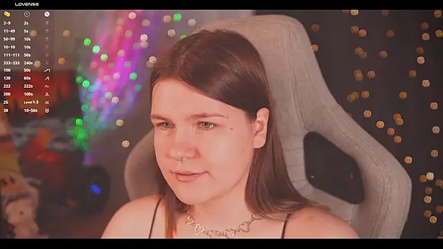 amberlyyy online show from 06/19/26, 08:31