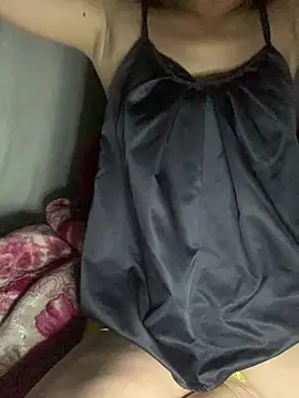 Snapshot of Nelly_sexy chatting on 07/19/26, 01:25 Nelly sexy online show from 07/19/26, 01:25