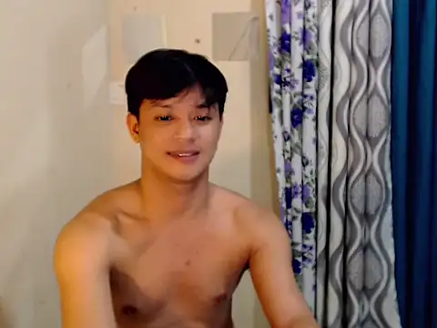 Snapshot of kingdomcum96 chatting on 06/25/26, 05:12 kingdomcum96 online show from 06/25/26, 05:12