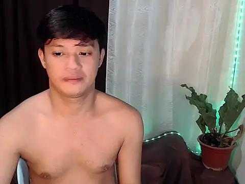 Snapshot of kingdomcum96 chatting on 06/30/26, 10:21 kingdomcum96 online show from 06/30/26, 10:21