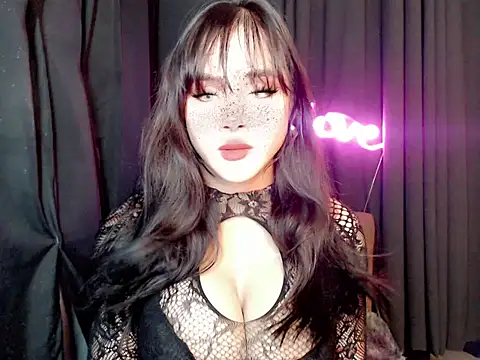 ExpensiveTiffanyxx online show from 07/16/26, 10:45