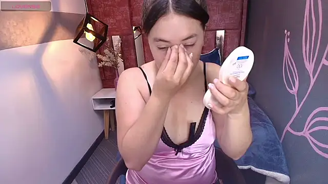 Abby  Smith    online show from 06/25/26, 06:35
