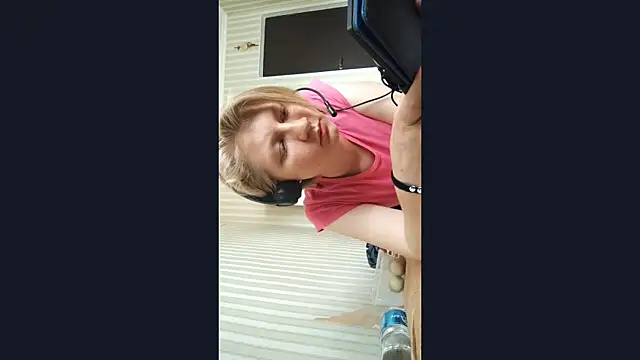 JennyShortcut online show from 06/19/26, 12:44