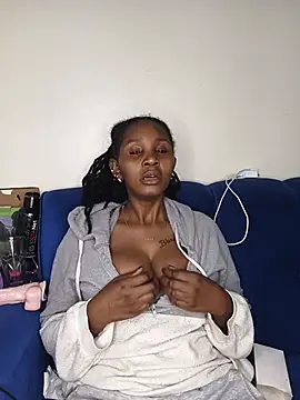 Snapshot of Holy_Virgin chatting on 07/18/26, 02:03 Holy Virgin online show from 07/18/26, 02:03
