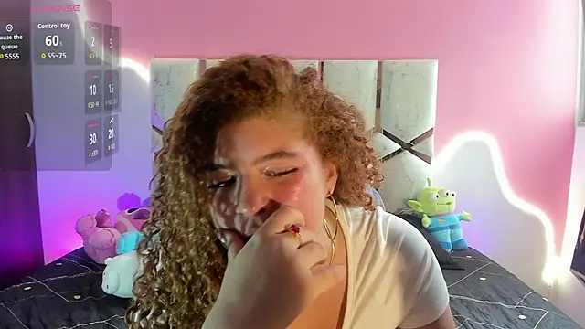 Kiara velez online show from 07/12/26, 01:34