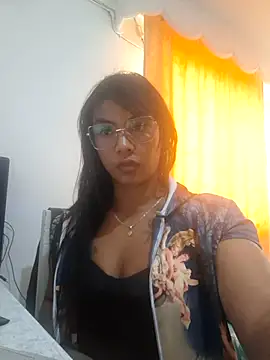 Snapshot of sophiagomezx chatting on 07/18/26, 07:22 sophiagomezx online show from 07/18/26, 07:22