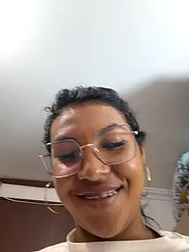Snapshot of sophiagomezx chatting on 07/19/26, 06:59 sophiagomezx online show from 07/19/26, 06:59