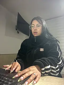 GabyLopez Pink online show from 07/31/26, 03:17