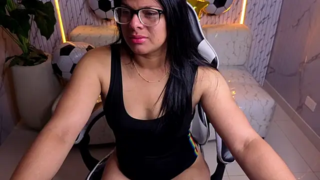 sarah bay tx online show from 07/01/26, 07:47