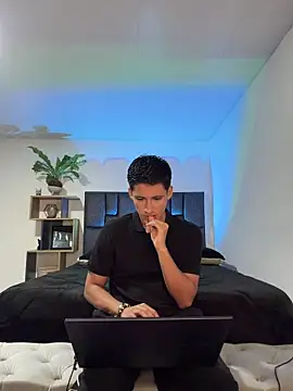 SantiLux  online show from 06/20/26, 03:55