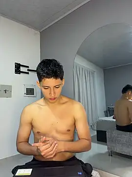 Snapshot of SantiLux_ chatting on 07/15/26, 12:50 SantiLux online show from 07/15/26, 12:50