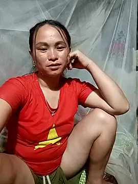 Snapshot of chychy113 chatting on 07/13/26, 02:27 chychy113 online show from 07/13/26, 02:27