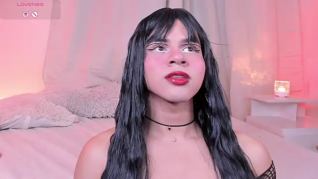 lana moontt online show from 07/07/26, 11:52