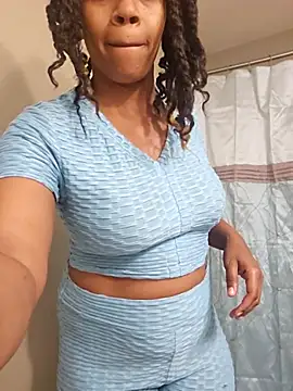 NAOMIdaFreakXXXXX online show from 11/15/25, 10:41