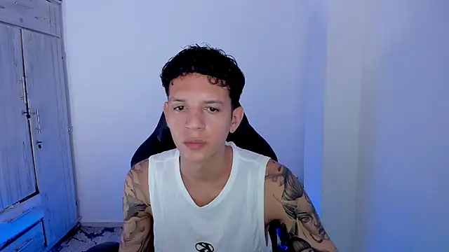 tylerrnova online show from 07/14/26, 02:16