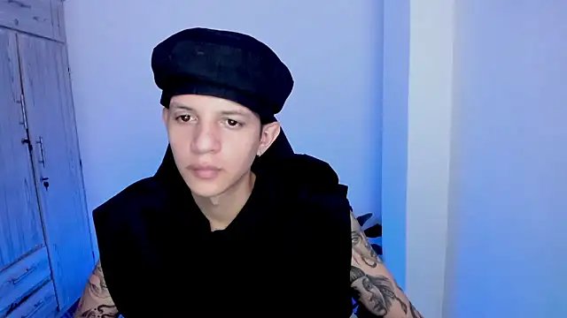 tylerrnova online show from 07/22/26, 03:30