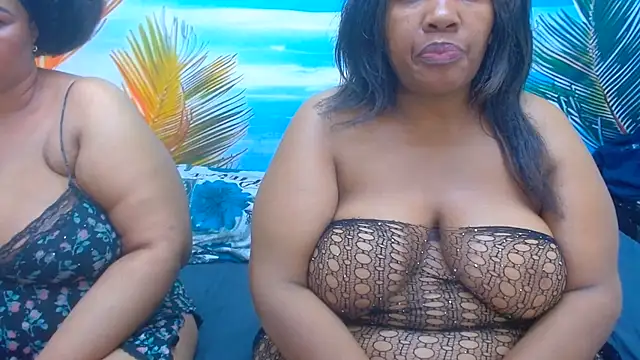 CURVYELEGANCExxx online show from 07/31/26, 01:32