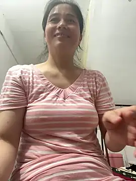 Snapshot of suyabb chatting on 06/21/26, 12:27 suyabb online show from 06/21/26, 12:27