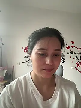 Snapshot of suyabb chatting on 06/17/26, 11:03 suyabb online show from 06/17/26, 11:03