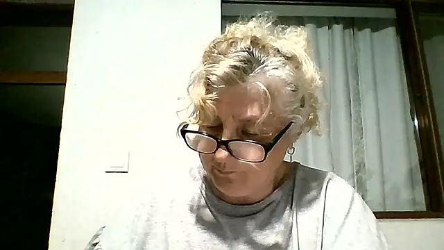 NoraMelow online show from 08/03/26, 06:58