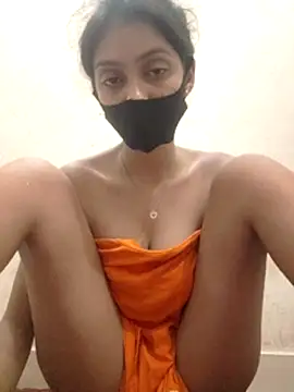 pooja riya online show from 06/25/26, 03:59