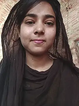 Snapshot of Simran_143 chatting on 06/22/26, 04:09 Simran 143 online show from 06/22/26, 04:09