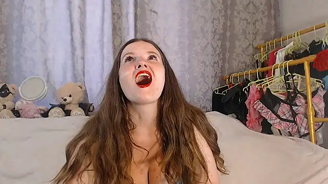 Snapshot of ChloeBrooklyn chatting on 07/02/26, 10:21 ChloeBrooklyn online show from 07/02/26, 10:21