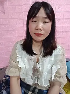 Em xinh05 online show from 06/18/26, 01:38