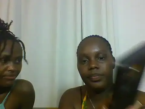 Snapshot of Thee_knightnurse chatting on 06/17/26, 06:18 Thee knightnurse online show from 06/17/26, 06:18