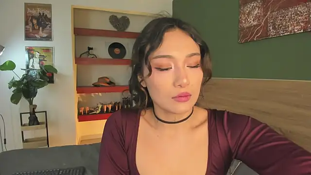 lana vance online show from 06/24/26, 12:59