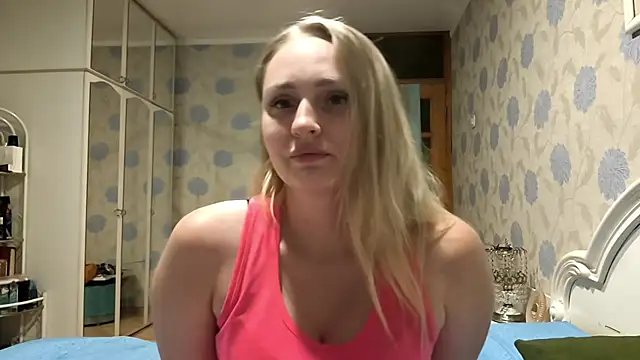 Snapshot of mintchill chatting on 08/04/26, 02:05 mintchill online show from 08/04/26, 02:05