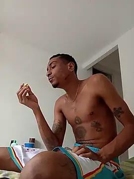 smokepurpxxx online show from 06/17/26, 05:45