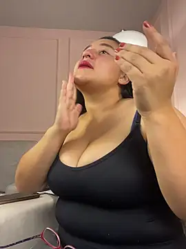 LuisAny online show from 07/25/26, 03:36